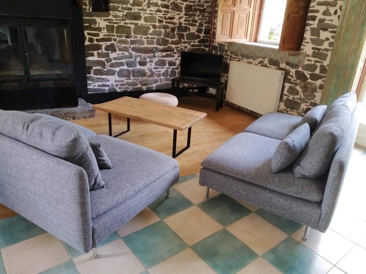 Maison En Pierre Dans Son Nid De Verdure Roz-Landrieux Luaran gambar